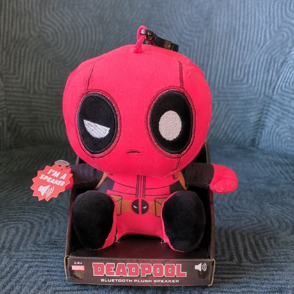 Marvel Deadpool Bluetooth Plush Speaker - Red and Black
